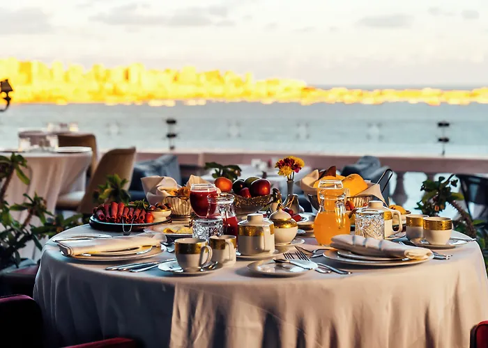 Le Metropole Luxury Heritage Hotel Since 1902 By Paradise Inn Group