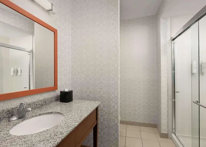 Hampton Inn & Suites Huntsville Research Park Area