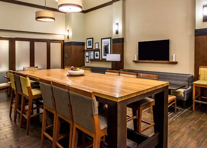 Hampton Inn & Suites Boulder North