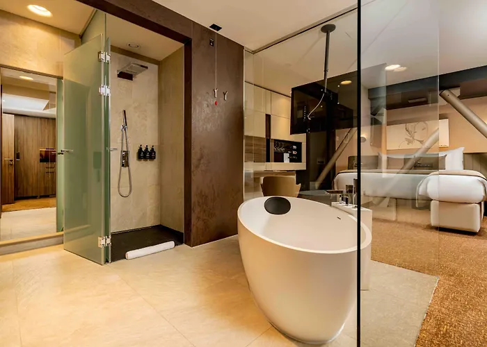 Kronwell Brasov Hotel