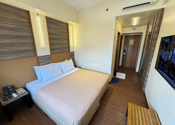 Kabayan Hotel Pasay
