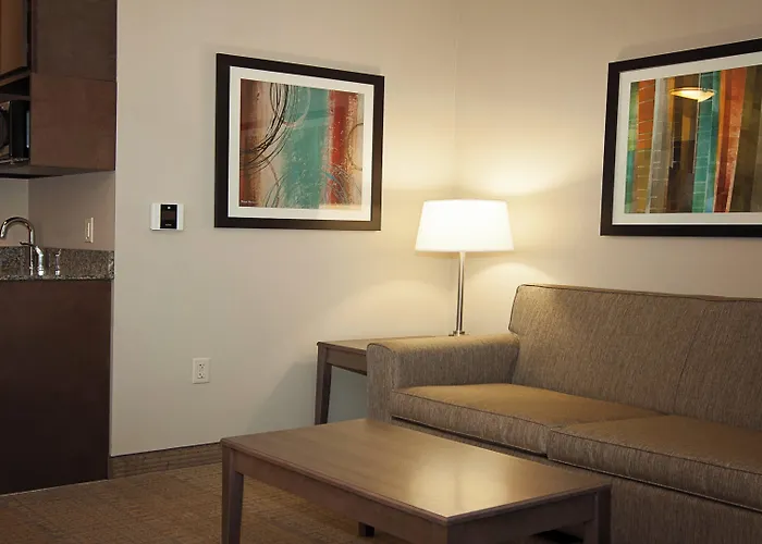Holiday Inn Express Hotel & Suites Wichita Northeast By Ihg
