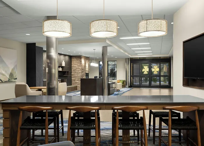 Fairfield Inn & Suites By Marriott Moscow