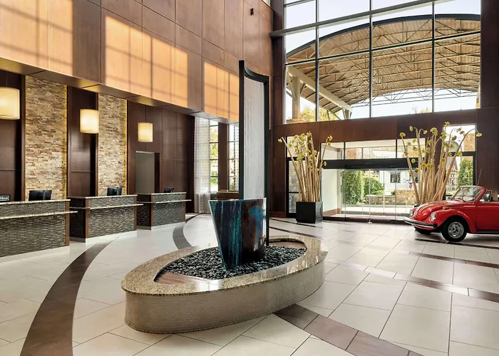 Embassy Suites Chattanooga Hamilton Place