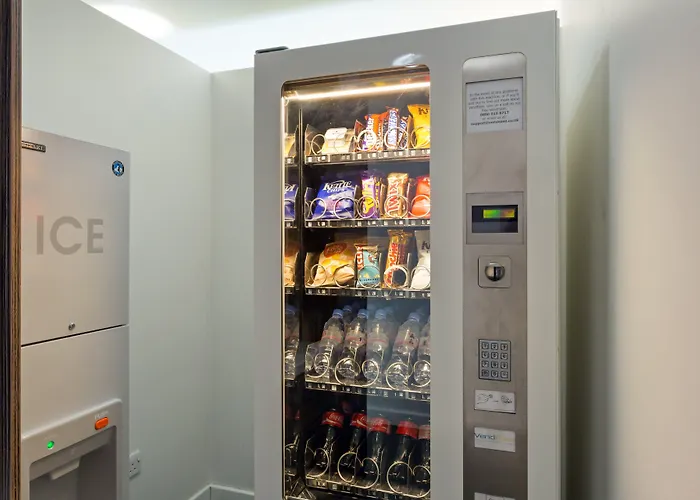 Holiday Inn Express Harlow By Ihg