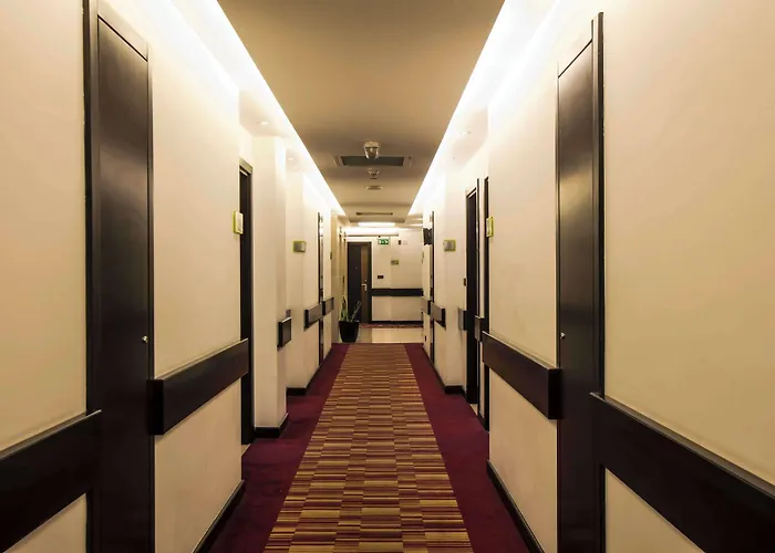 Corp Amman Hotel