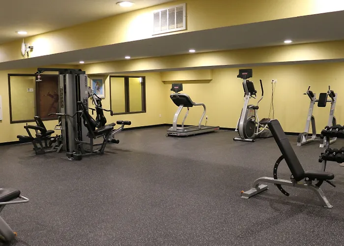 Astoria Hotel & Event Center