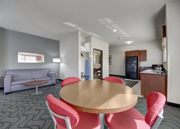 Holiday Inn Express And Suites Oklahoma City North By Ihg