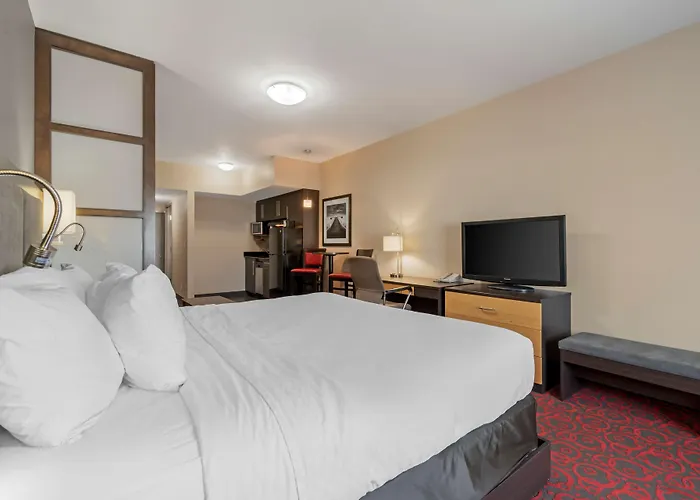 Best Western Plus Eastgate Inn&Suites