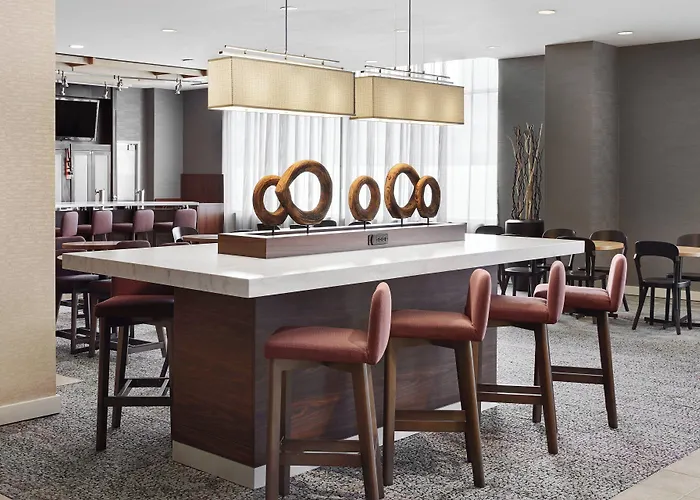 Courtyard By Marriott Newark Downtown