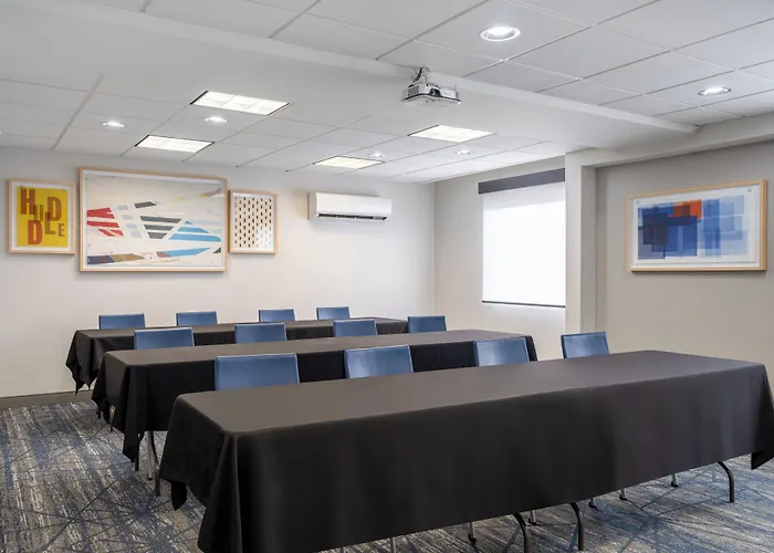 Holiday Inn Express Toledo North By Ihg