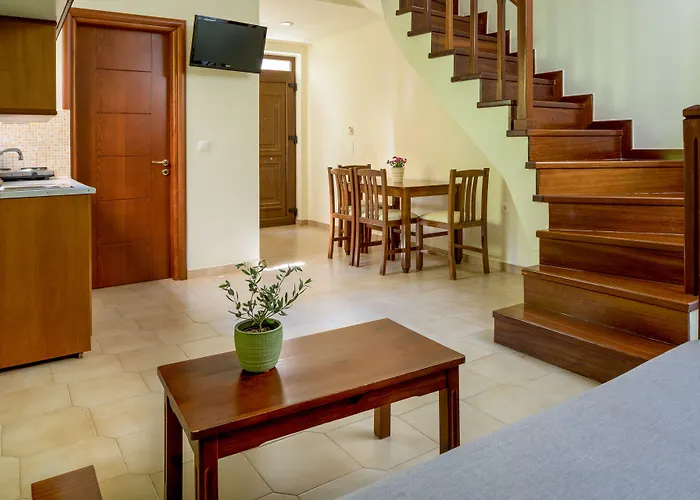 Oscar Suites & Village