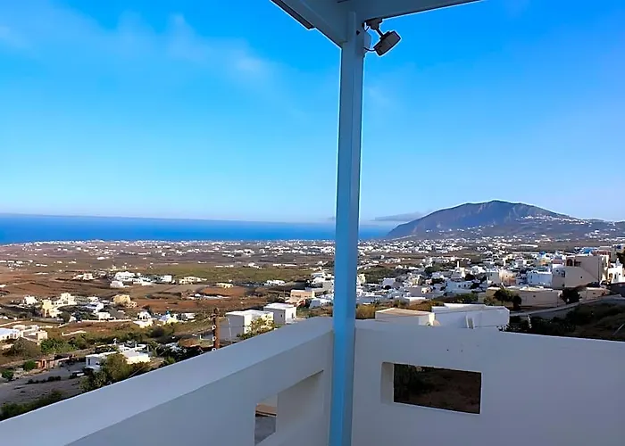 Erato Apartments