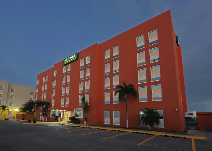 City Express Junior By Marriott Cancun