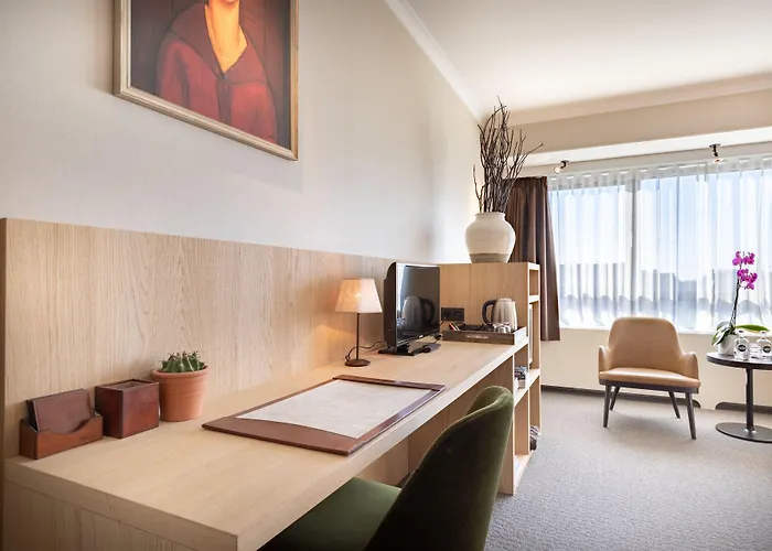 Hotel Carlton
