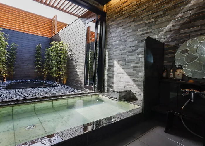 Kansai Airport Spa Hotel Garden Palace