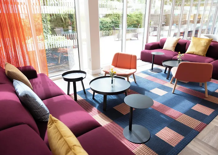 Holiday Inn Express Windsor By Ihg