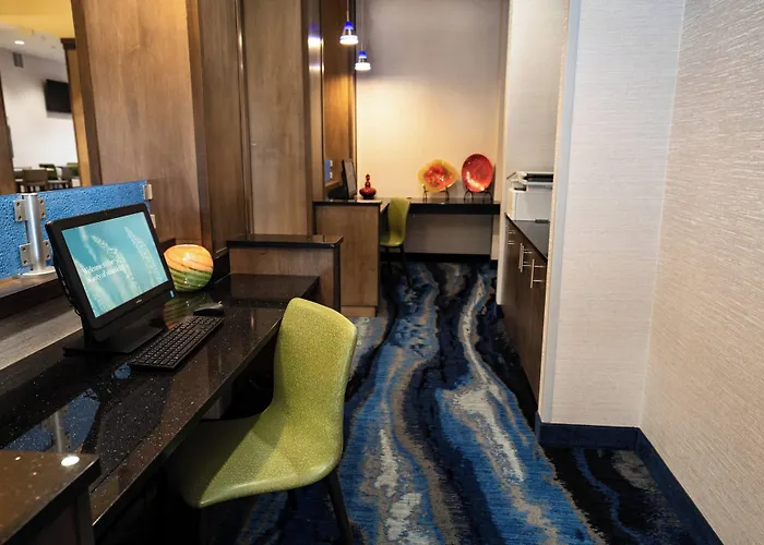 Fairfield Inn & Suites By Marriott Kearney