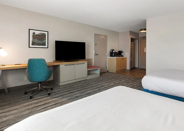Hilton Garden Inn Auburn