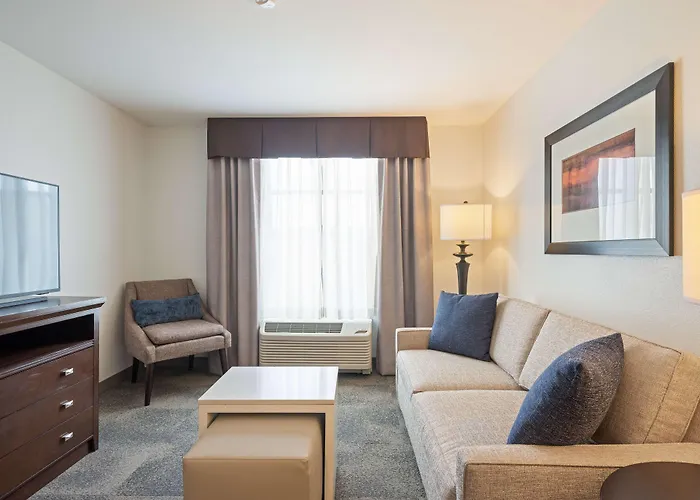 Homewood Suites By Hilton Joplin