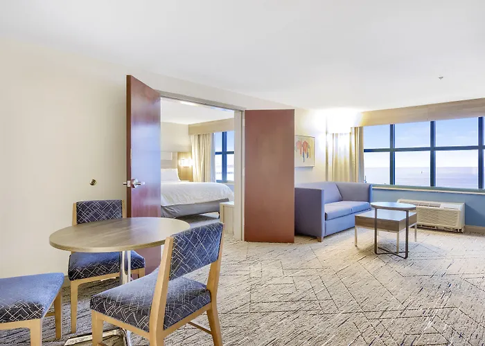 Holiday Inn Express - Gulfport Beach By Ihg