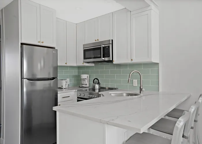 Windward Shores