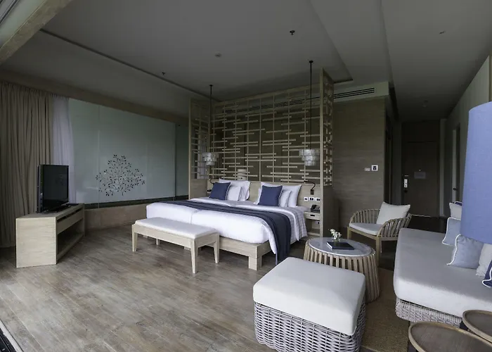 Cape Nidhra Hotel