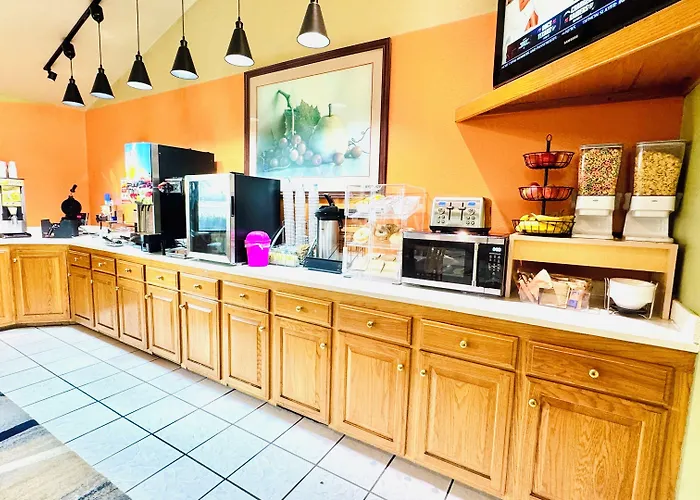 Regency Inn&Suites