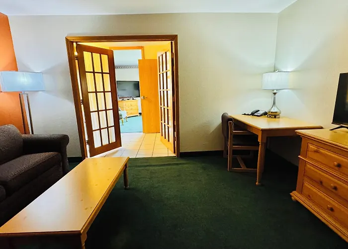 Regency Inn And Suites