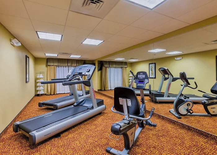 Holiday Inn Express Hotel & Suites Salina By Ihg