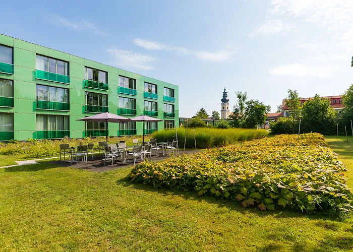 Schlossparkhotel Mariakirchen