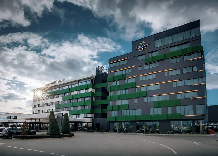 Emerald Hotel
