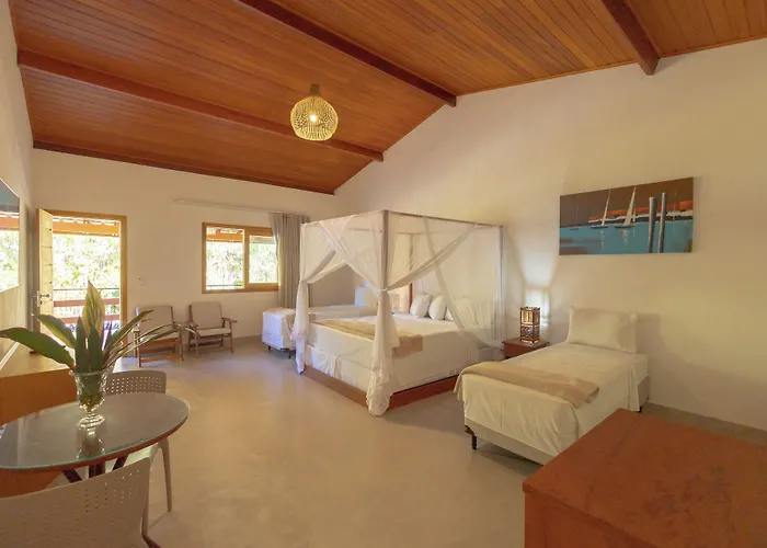Arraial Bangalô Praia Hotel