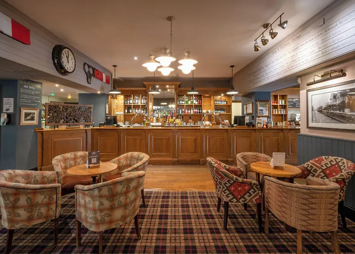 Avon Causeway Hotel