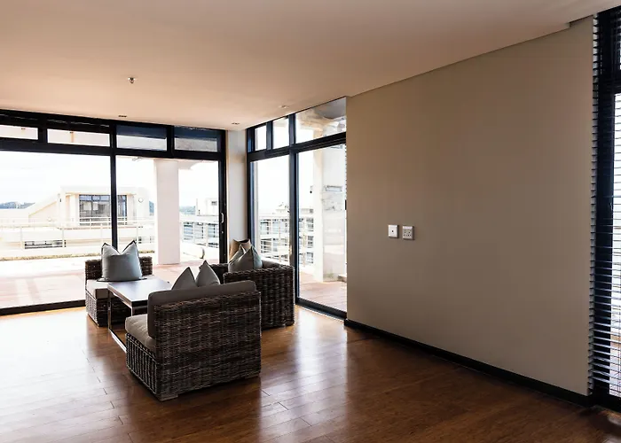 Premier Hotel East London Icc