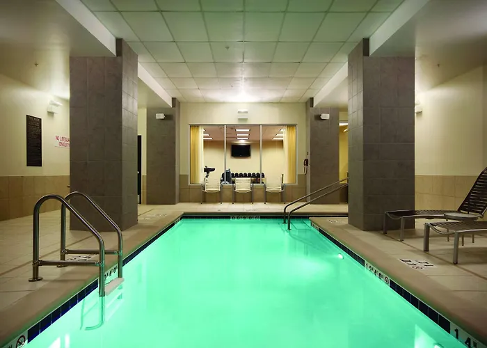 Hyatt Place Des Moines Downtown