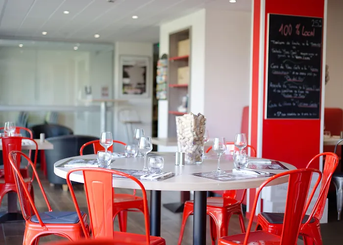 Brit Hotel Toulouse Colomiers - L'Esplanade