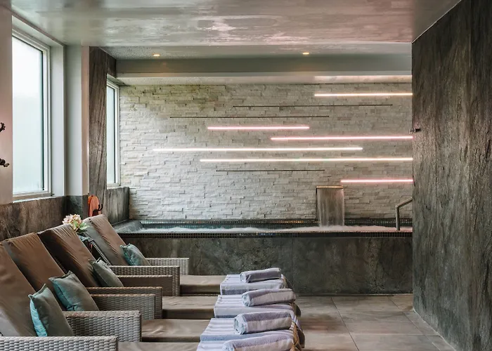 Voco Winchester Hotel & Spa By Ihg