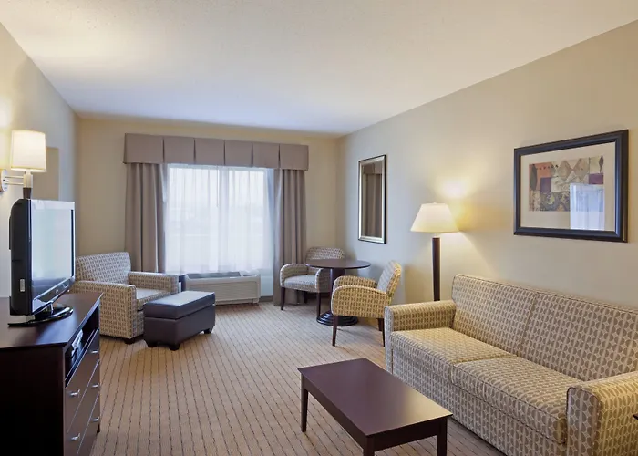 Holiday Inn Express & Suites Malone By Ihg
