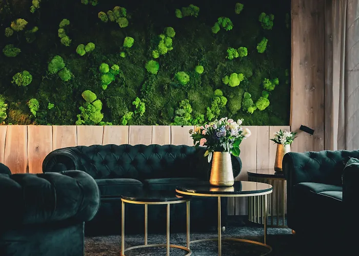 Hotel & Medi-Spa Bialy Kamien