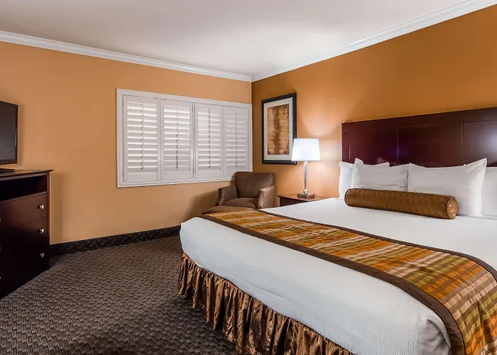 Best Western Plus Casino Royale - Center Strip