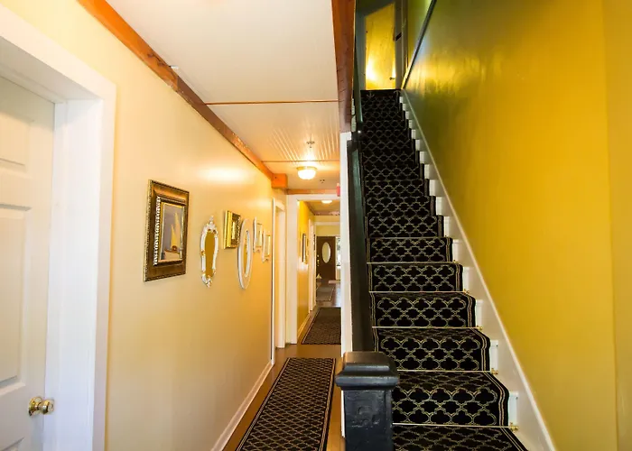 Tybee Island Inn Bed & Breakfast