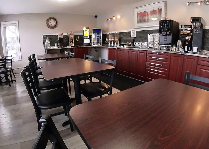 Moonlight Inn And Suites Sudbury