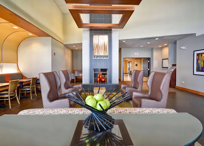 Hyatt Place Chicago/Naperville/Warrenville