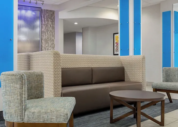 Holiday Inn Express