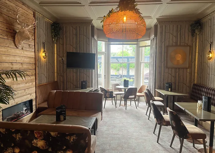 Beaufort Hotel