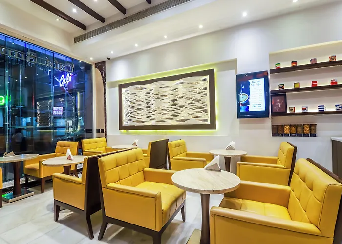 Hotel Grand Godwin Near New Delhi Railway Station- Free Airport Pick-Up