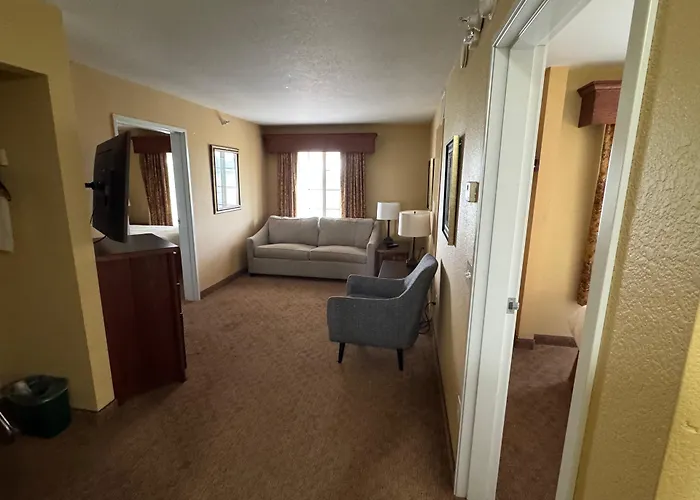 Grandstay Residential Suites Hotel Faribault