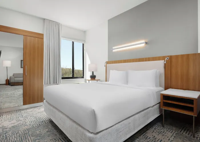 Springhill Suites Irvine John Wayne Airport / Orange County