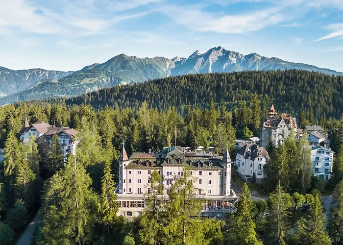 Romantik Hotel Schweizerhof Flims